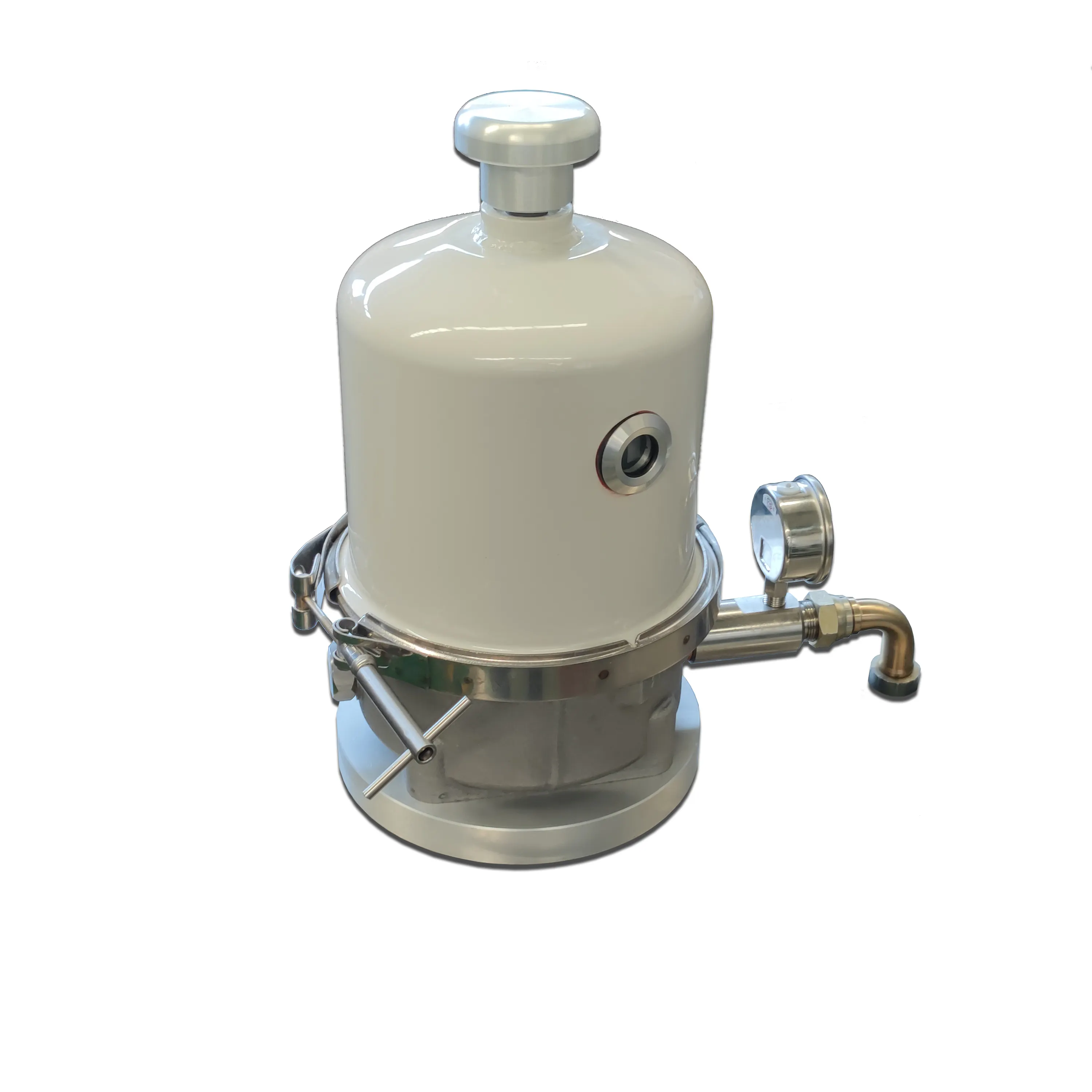 Oil filtration system for the grinding oil