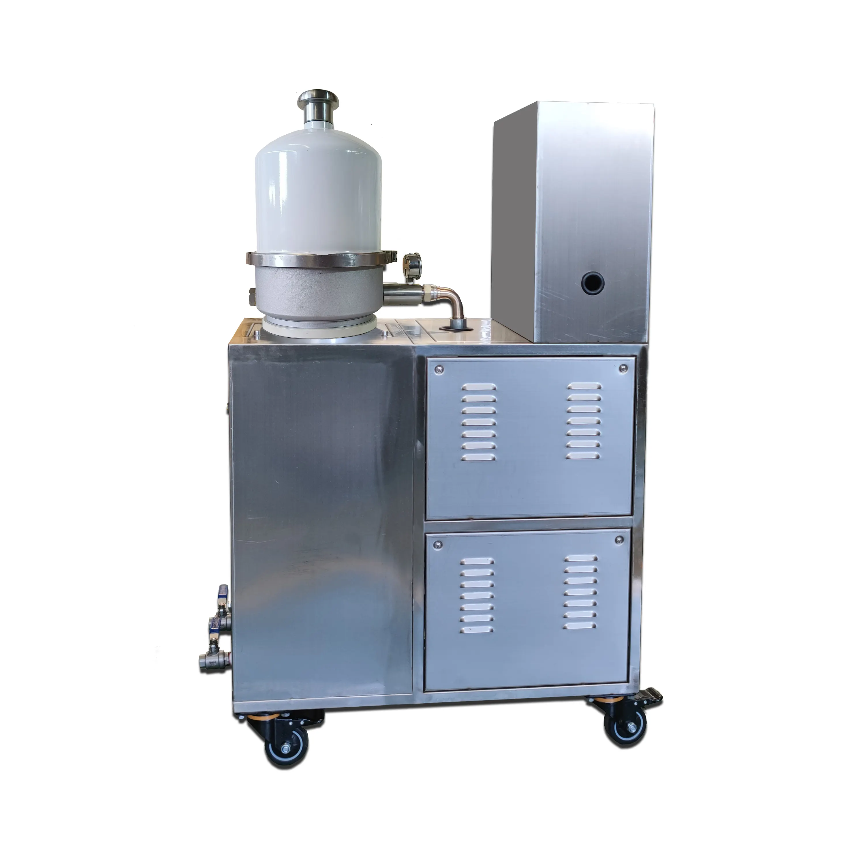 Oil filtration machine for the lubricants